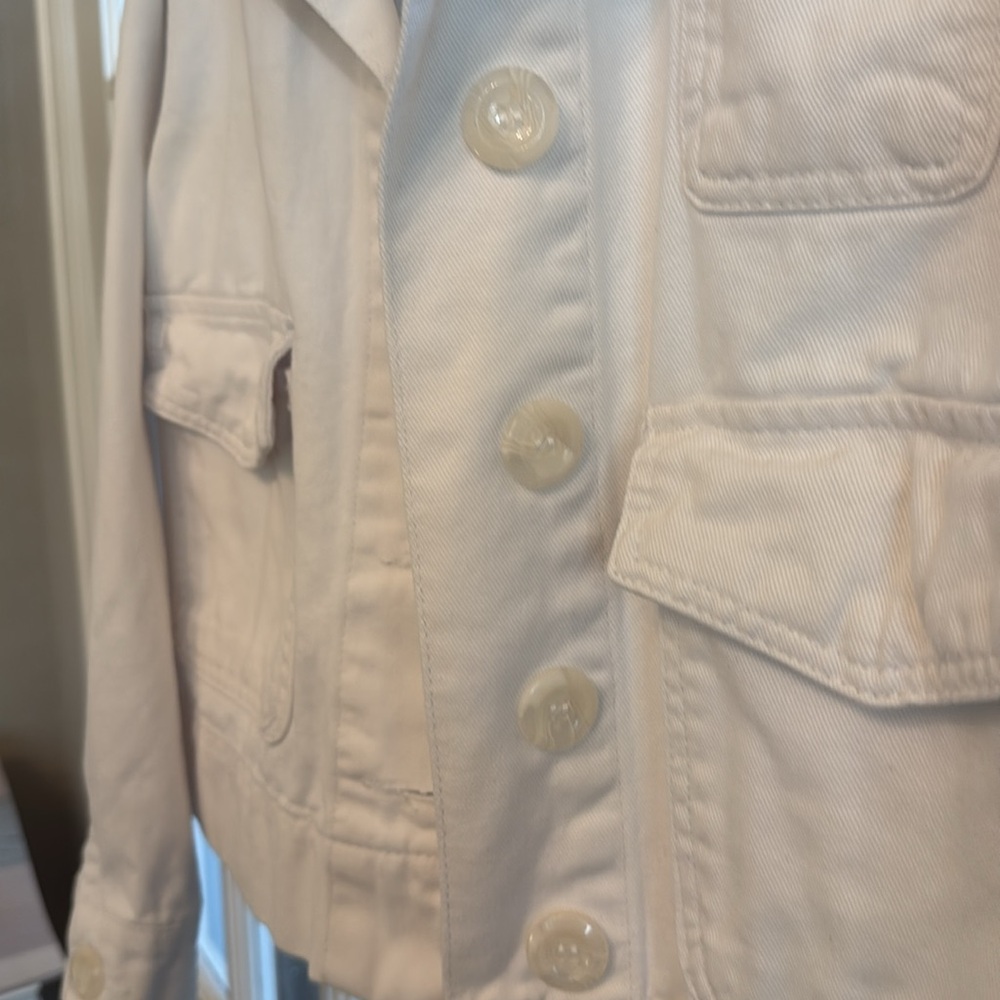 Like New Kensie Short White Jean Jacket Size M - Picture 3 of 6